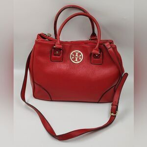 Red Handbag Purse W/ Gold Medallion